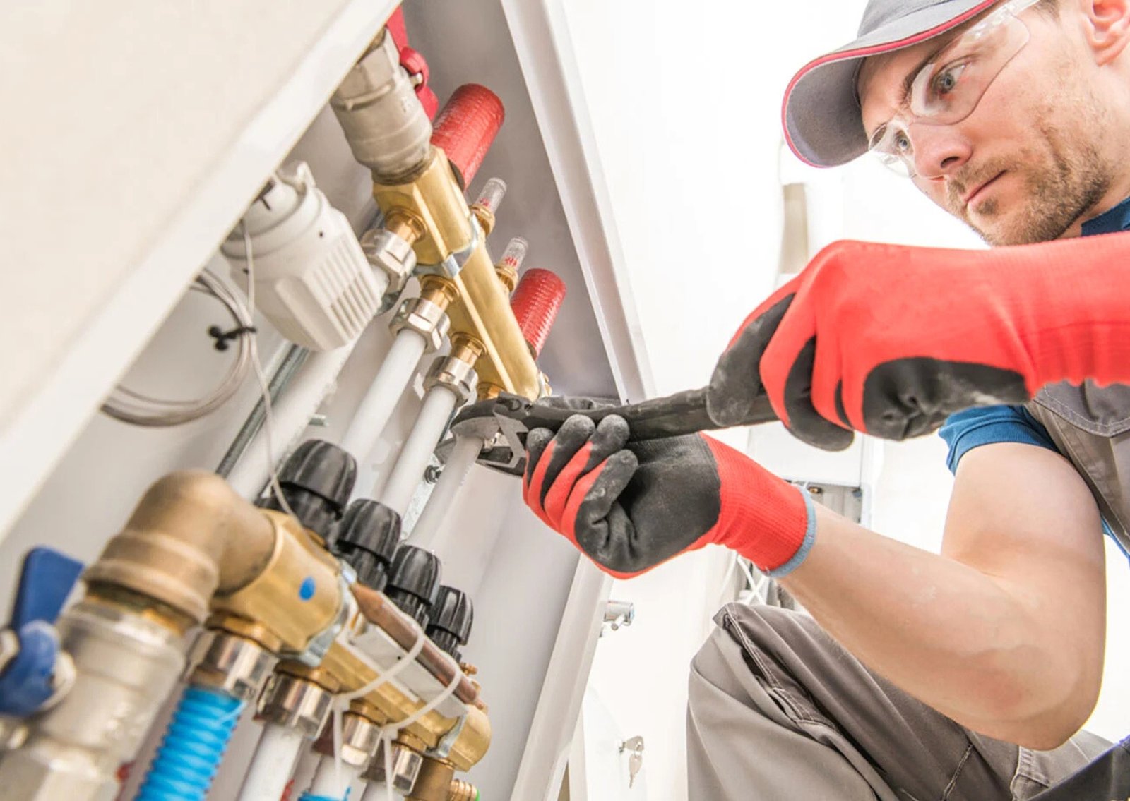 Professional Drain Snaking Services – Fast, Clean & Effective Clog Removal
